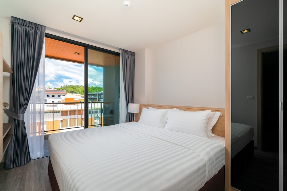 One Bedroom Deluxe (38 sqm)