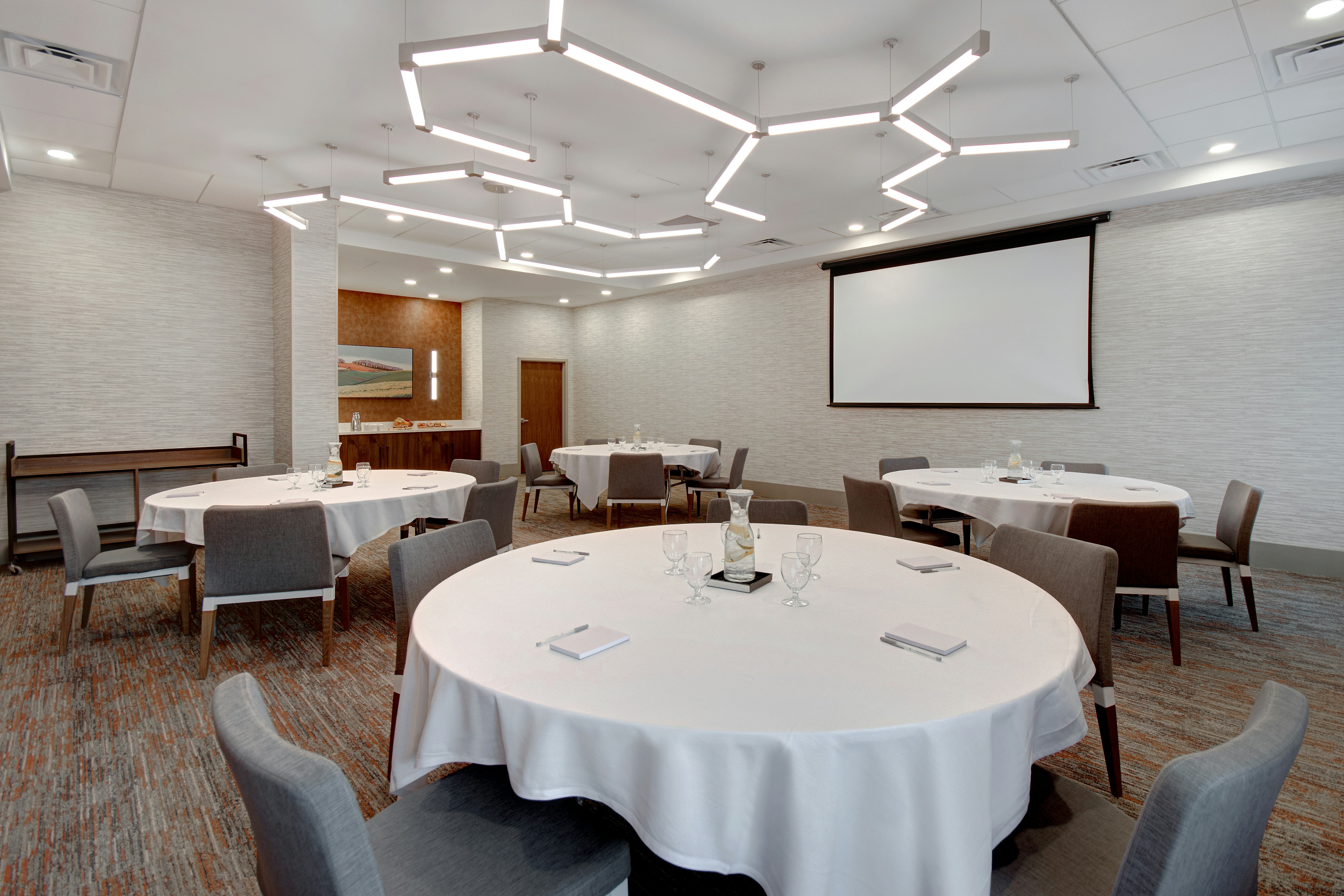 Hilton Garden Inn Terre Haute 62/66