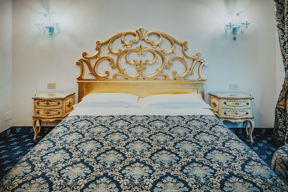 Hotel Giorgione 13/87
