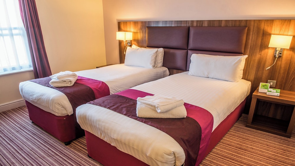 Holiday Inn Milton Keynes East M1 Jct 14 14/50