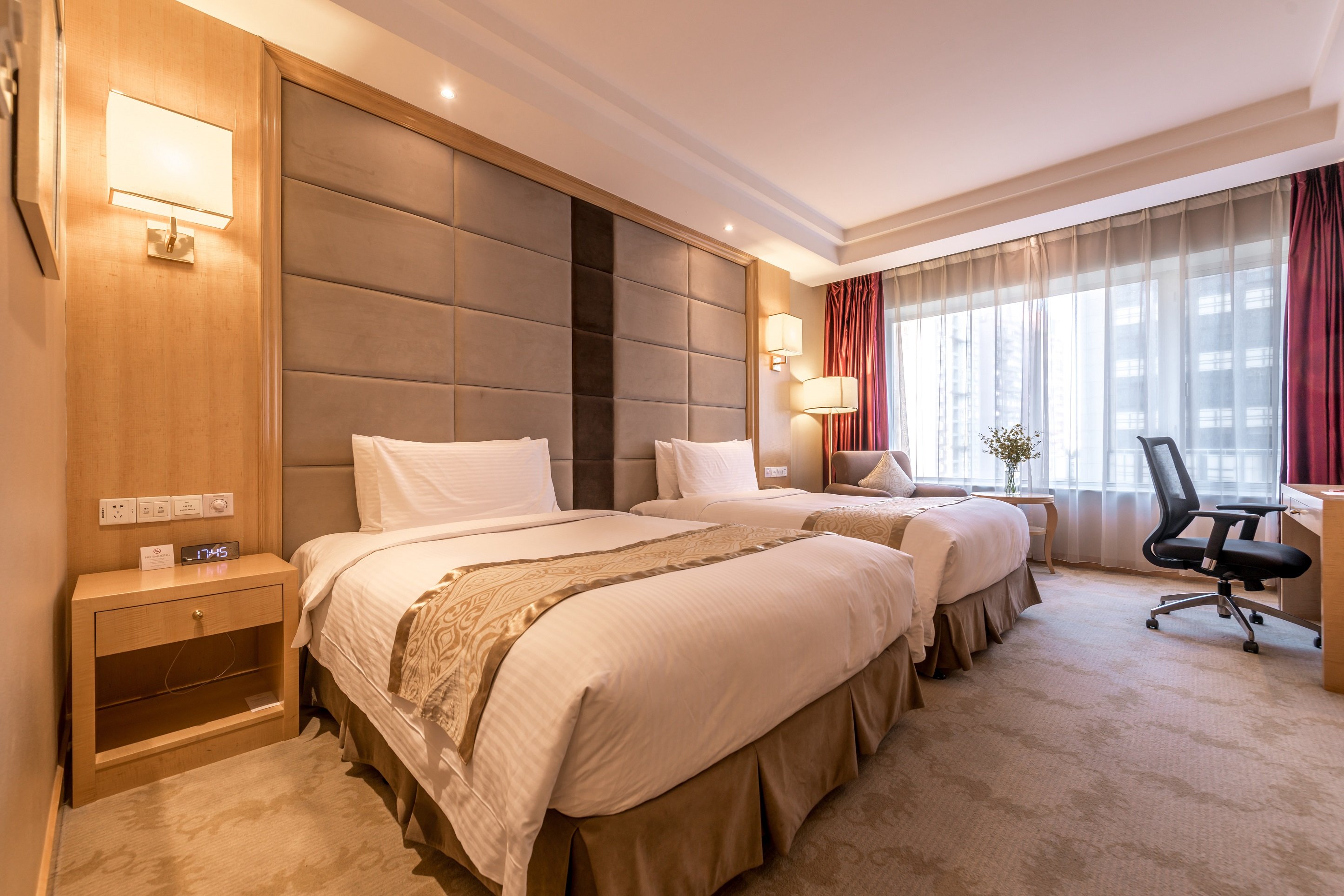 Crowne Plaza Shanghai 34/83