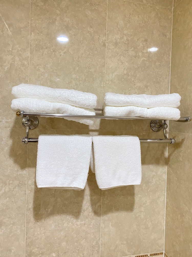 CITY ANGKOR HOTEL 33/67