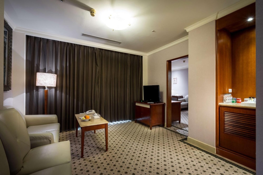Grand View Hotel 25/34