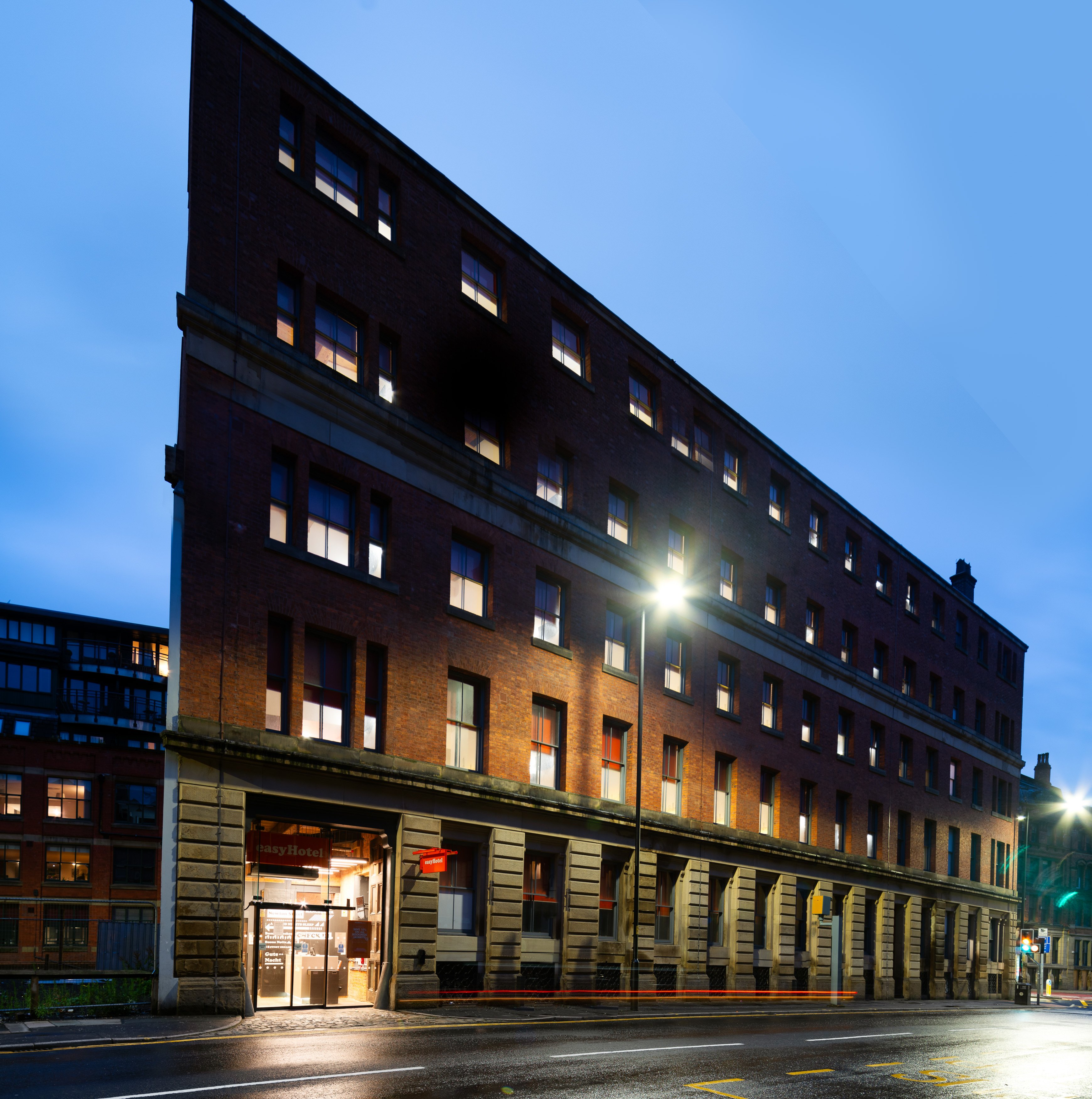 easyHotel Manchester City Centre in MANCHESTER
