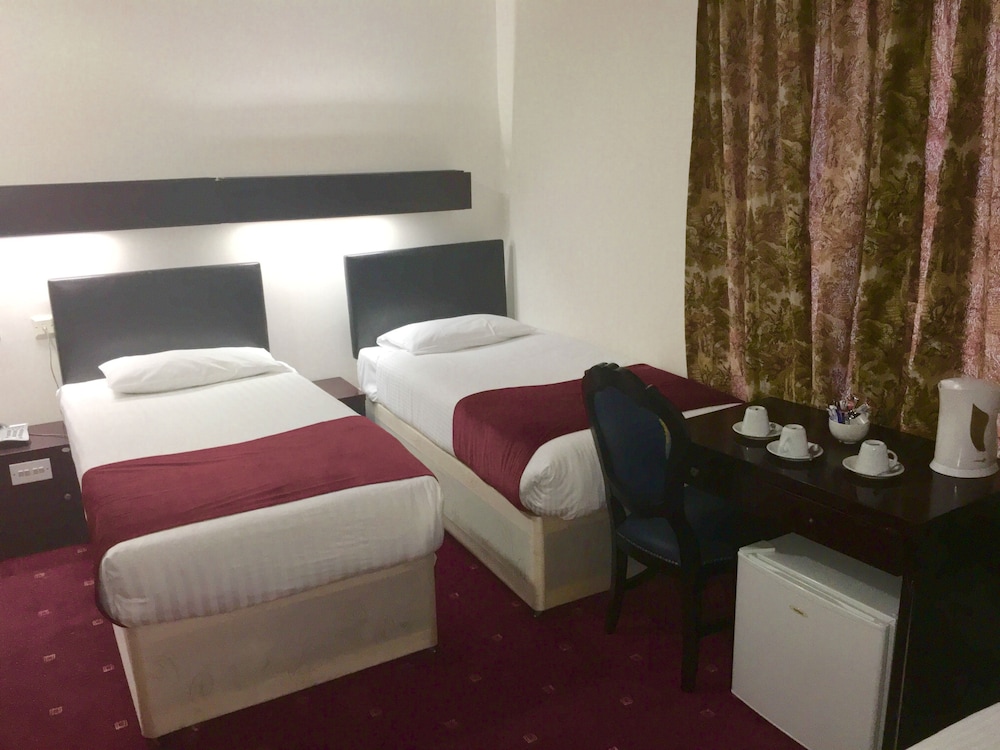 London Star Hotel 20/67