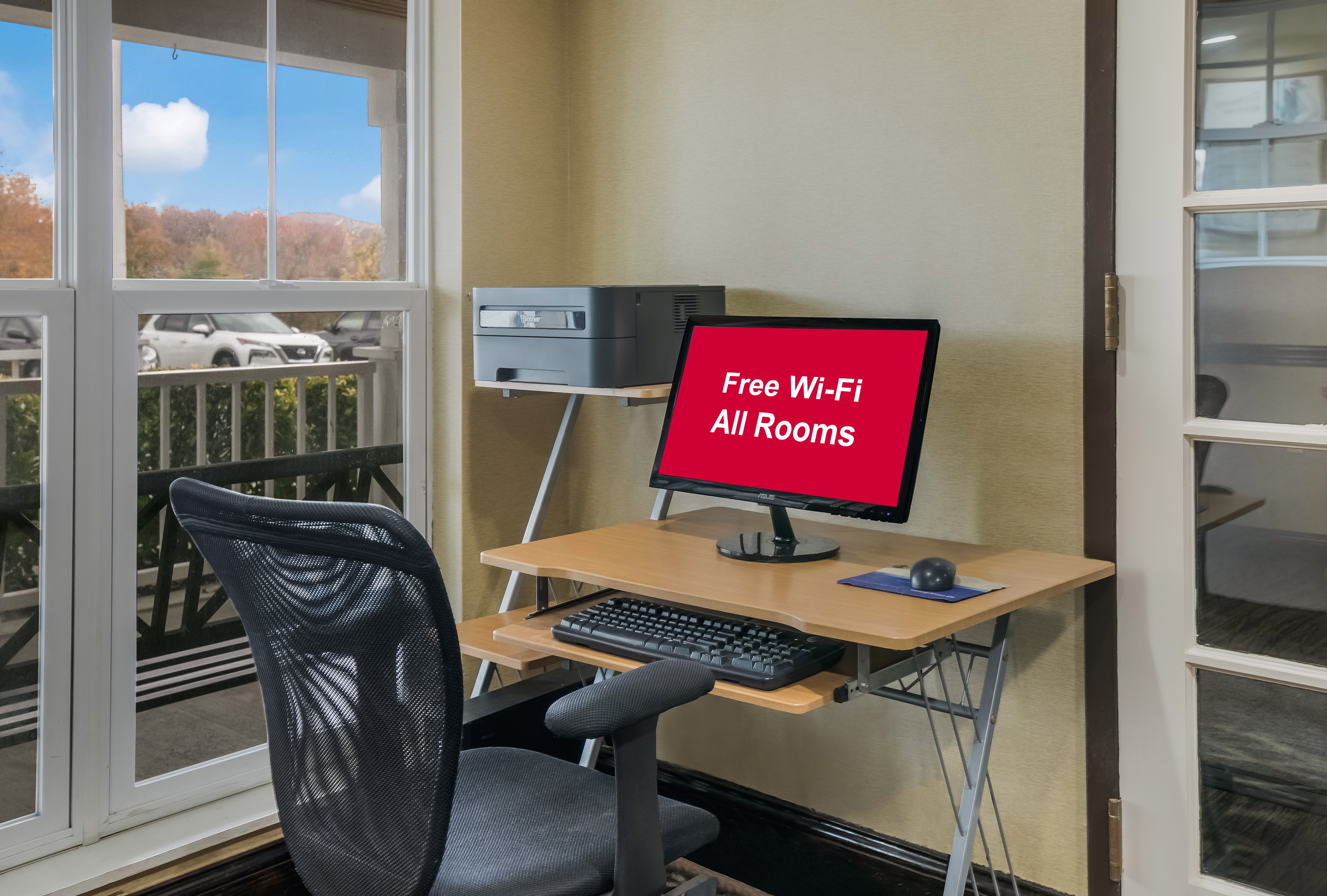 Red Roof Inn and Suites Knoxville East 34/42