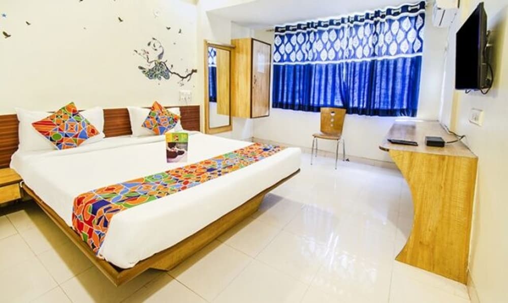 Oyo 11601 Hotel Karishma 7/21