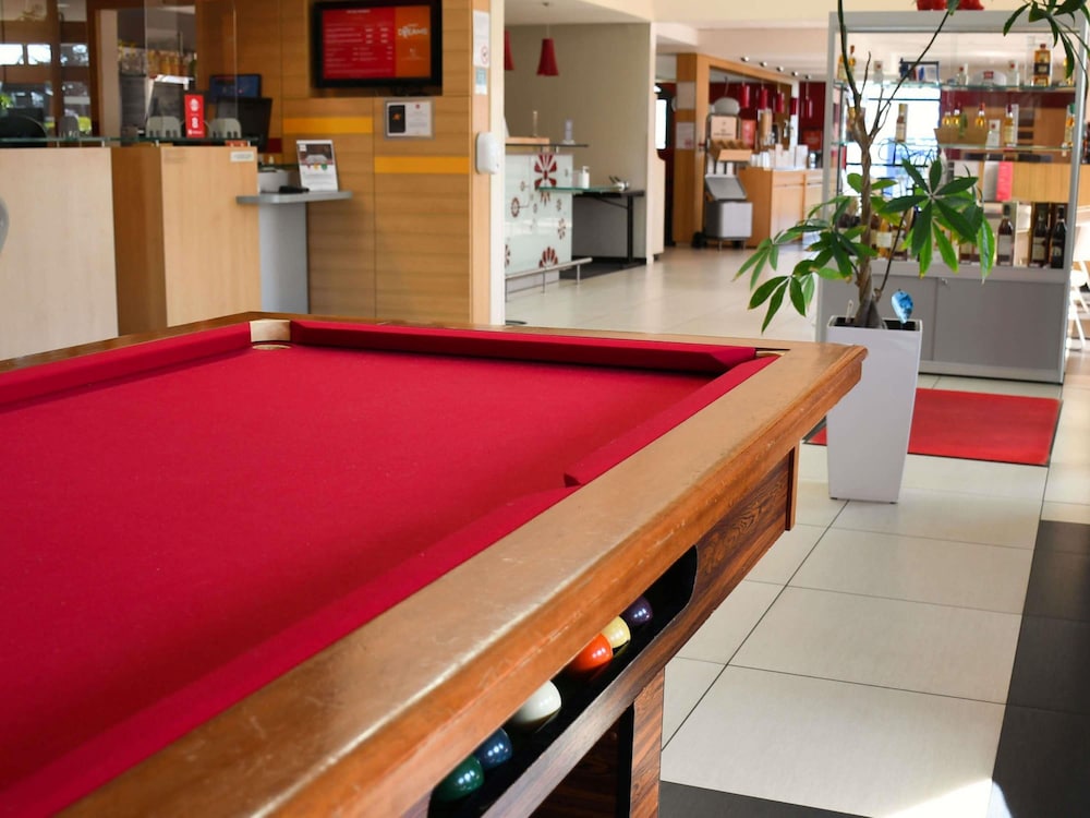Hotel Ibis Saintes 17/73