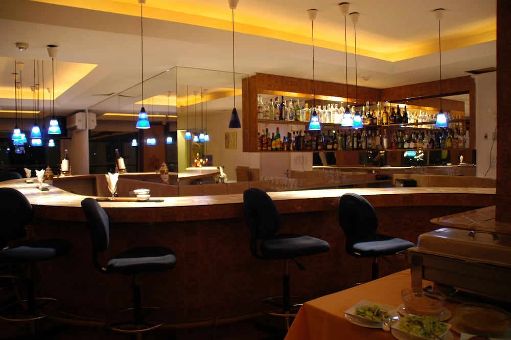 MINA HOTEL 49/65