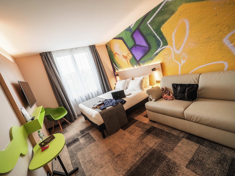 Ibis Styles Clamart Gare Grand Paris 41/65