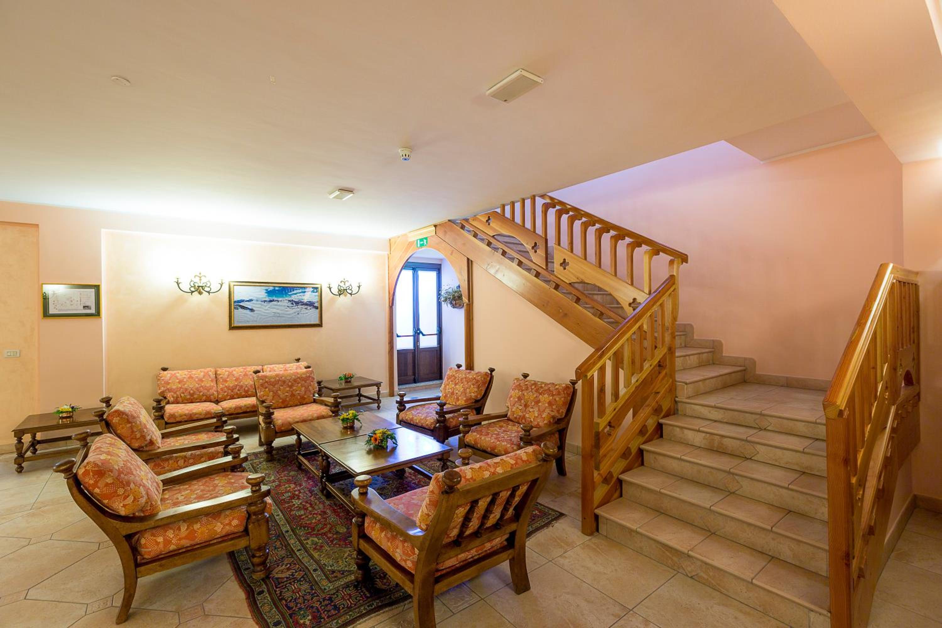 Hotel Trieste 40/50