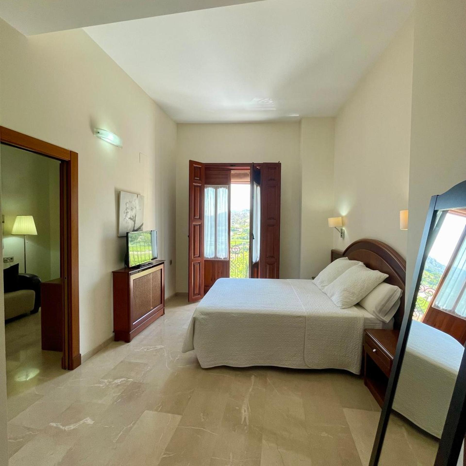 Hotel San Sebastian Hospederia 17/58