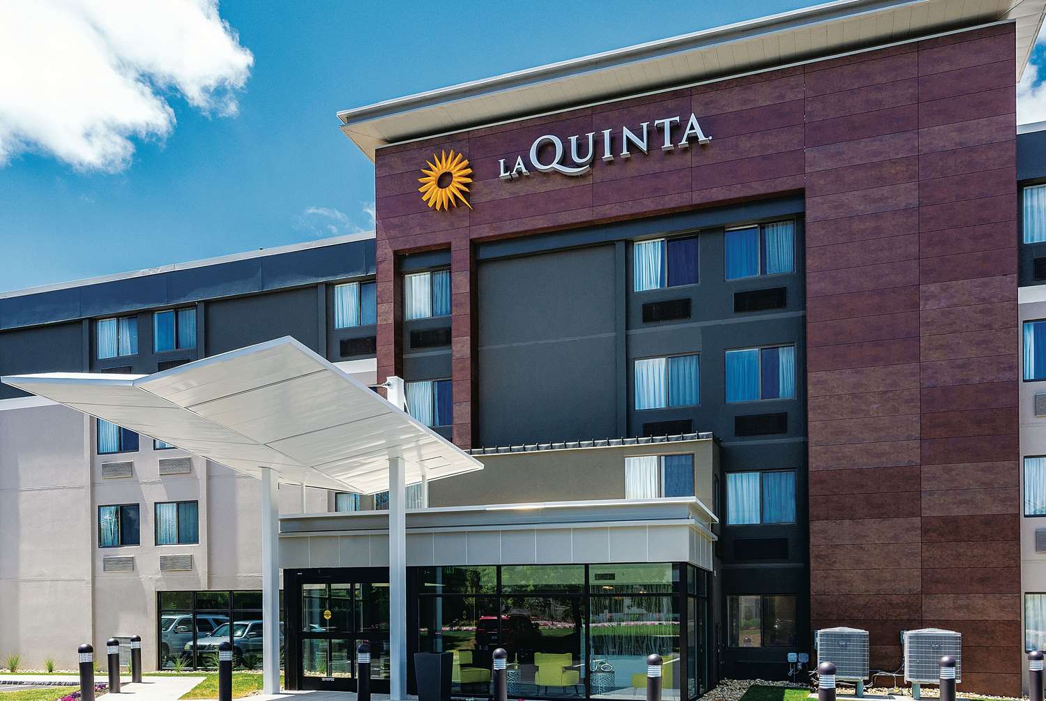La Quinta Inn And Suites By Wyndham Salem Nh 2/42
