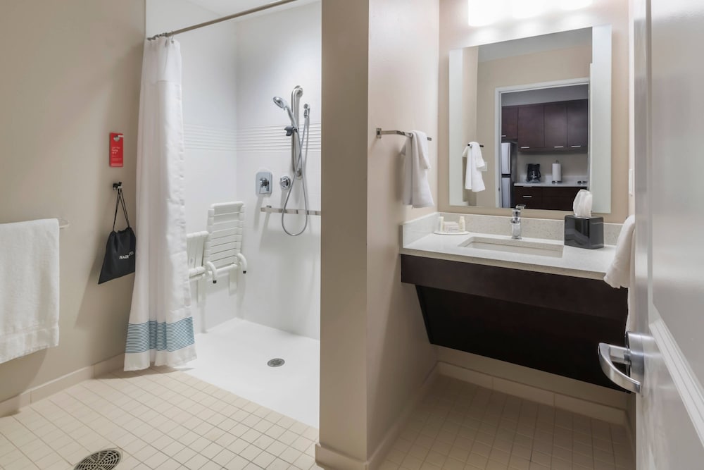 TownePlace Suites by Marriott Hays 8/52