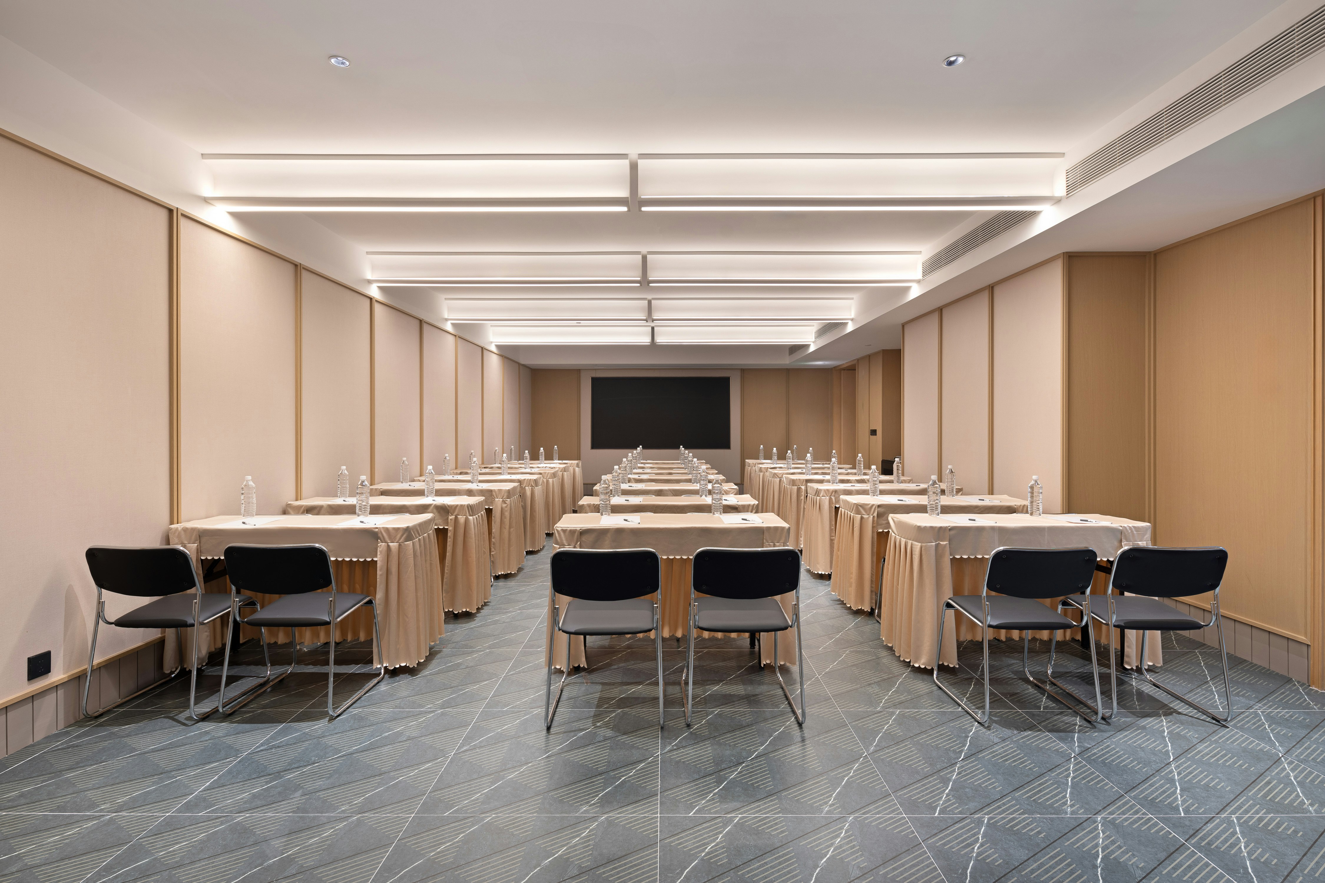 Hilton Garden Inn Harbin Haxi 32/32