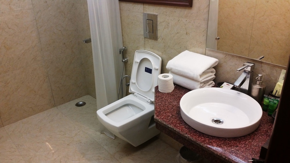 Tavisha Villa Gurgaon 38/40