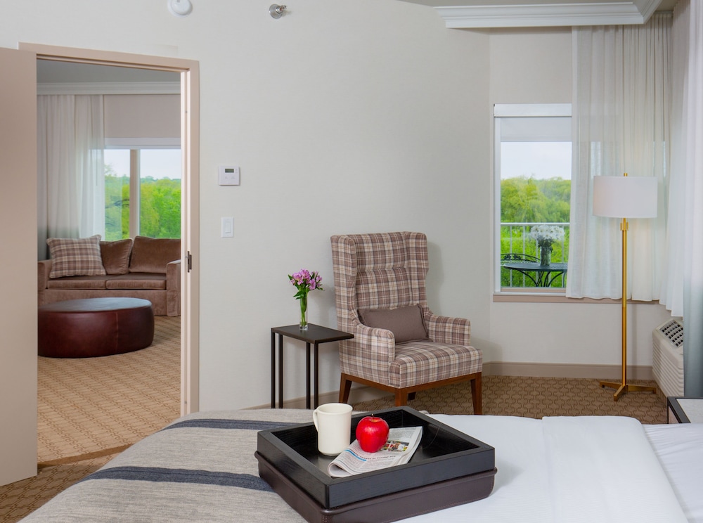 The Ingleside Hotel 29/45