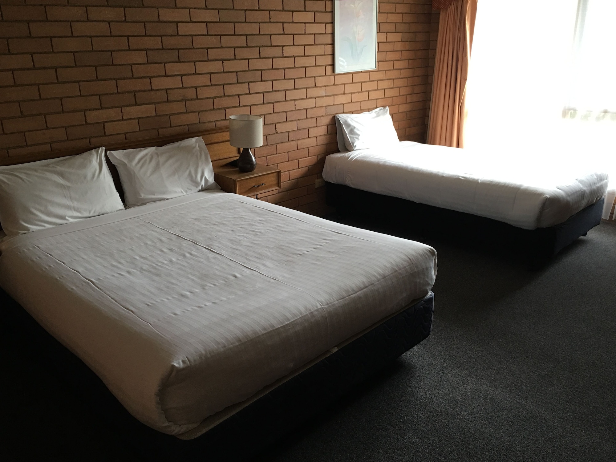 STANDARD, TWIN BEDS