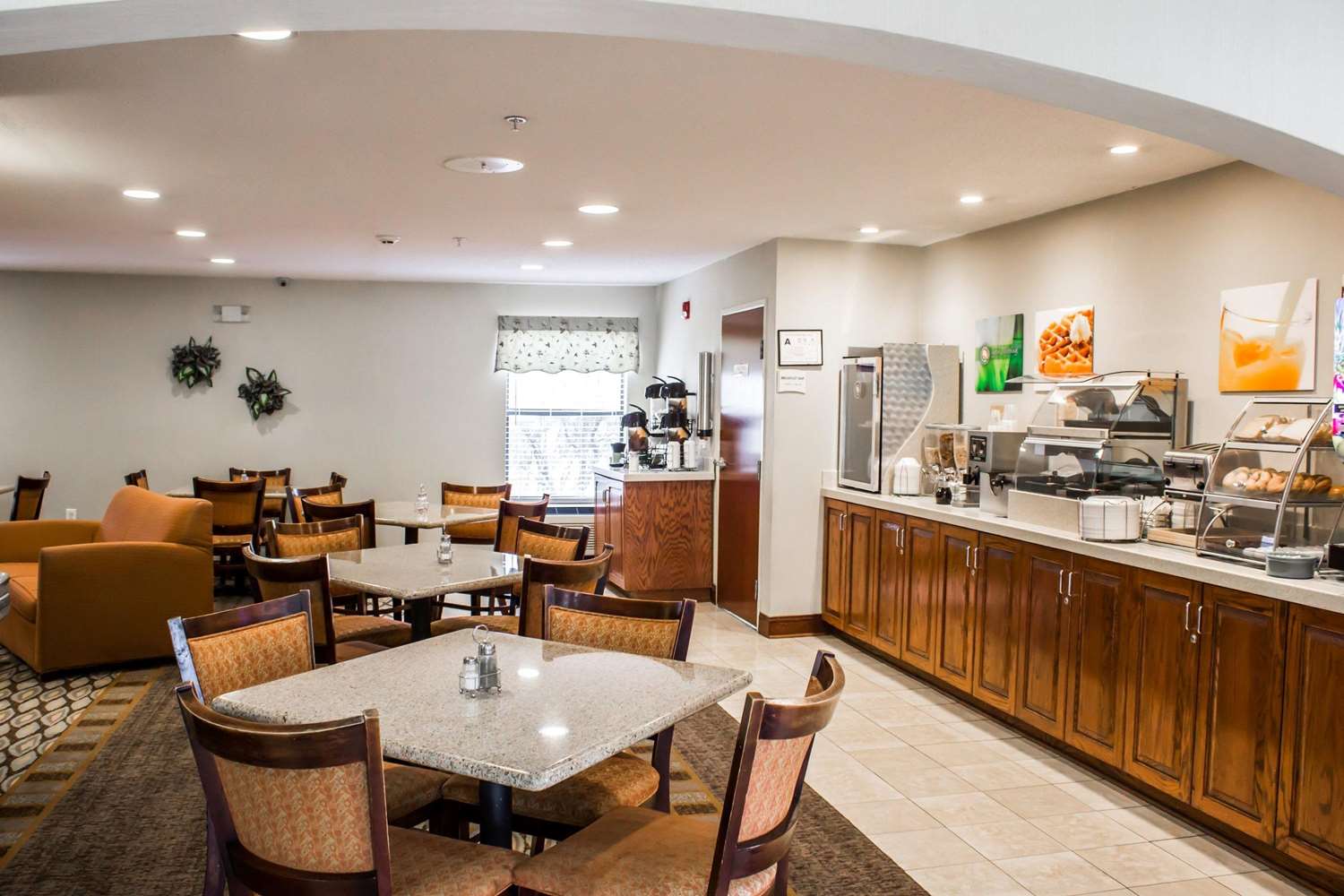 restaurant cafeteria