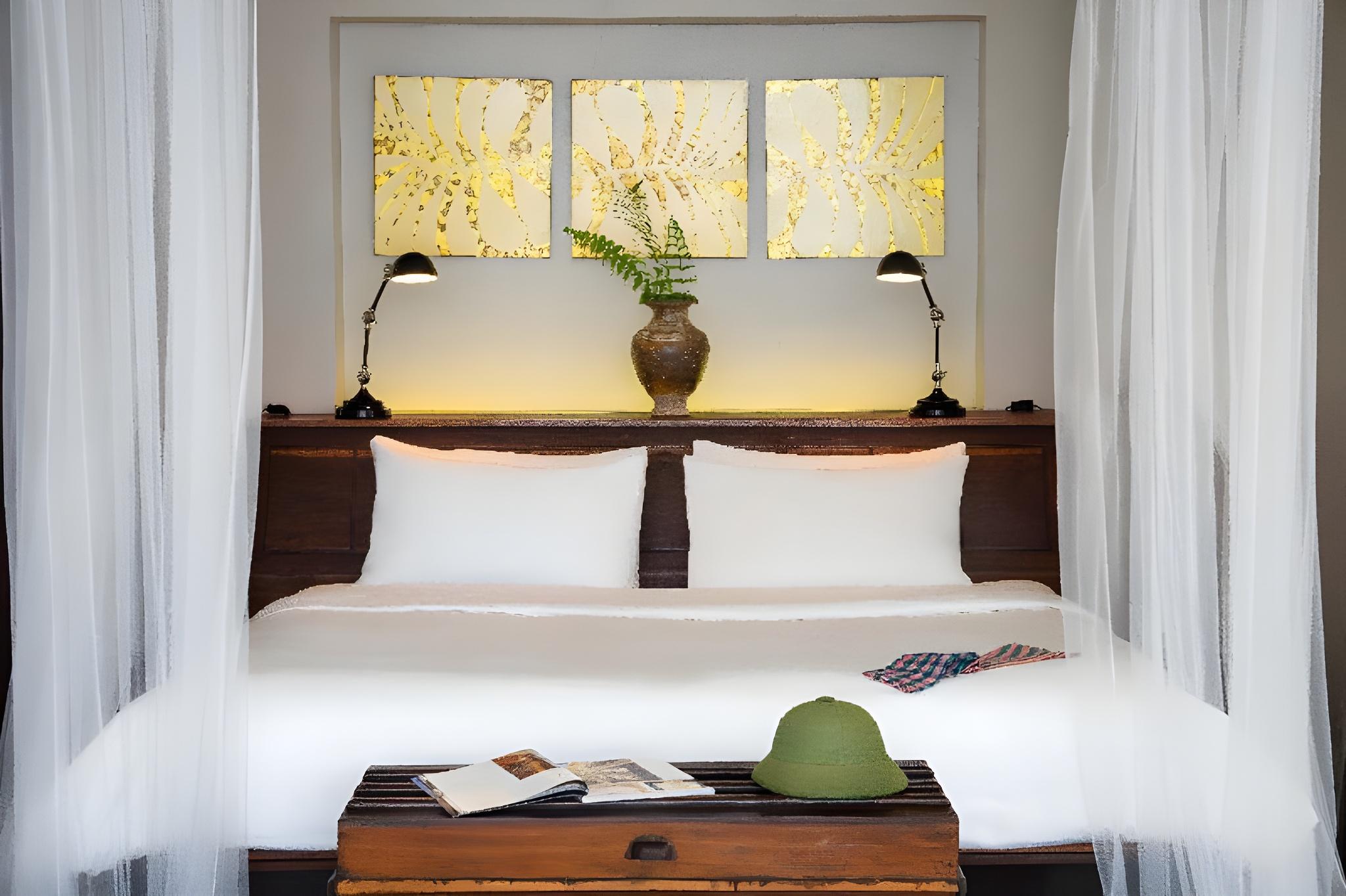 Pool, Colonial, Suite