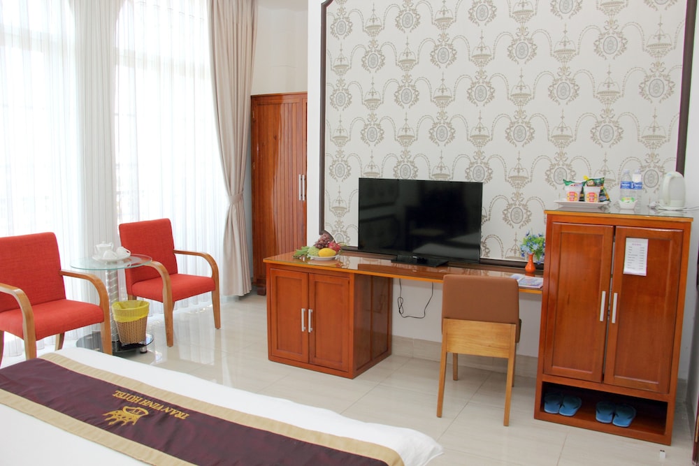 Tran Vinh Hotel 56/66