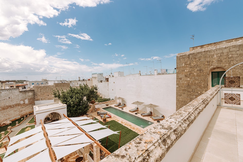 Paragon 700 Boutique Hotel & SPA 25/50