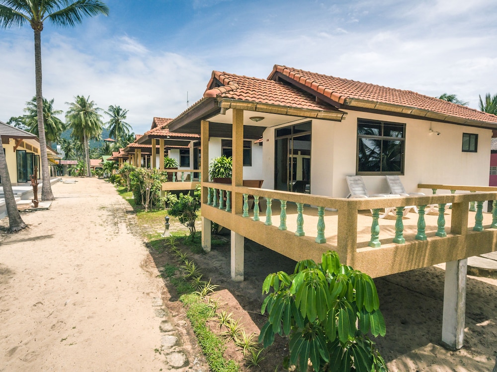 Shangrilah Bungalow 3/67