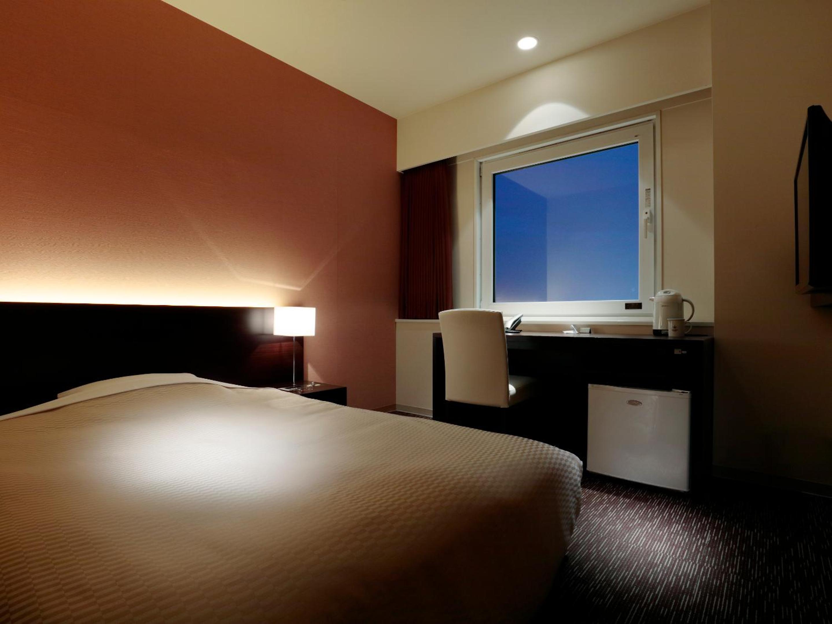Room, Double Bed, Smoking