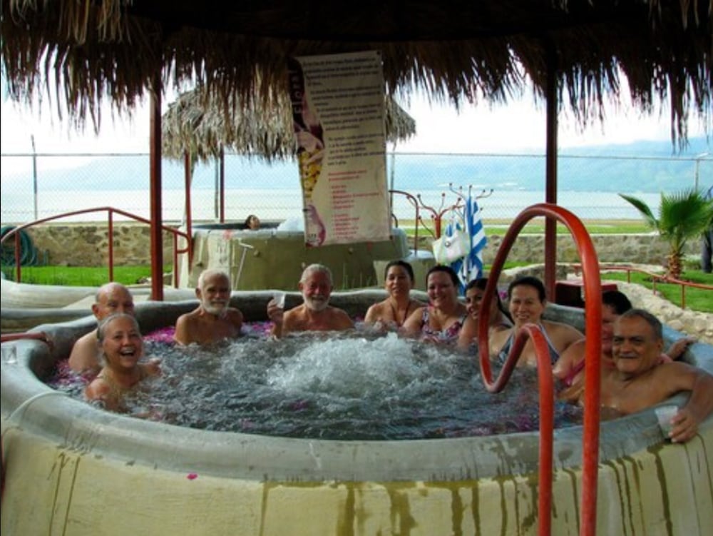 Hotel Balneario San Juan Cosalá 19/37