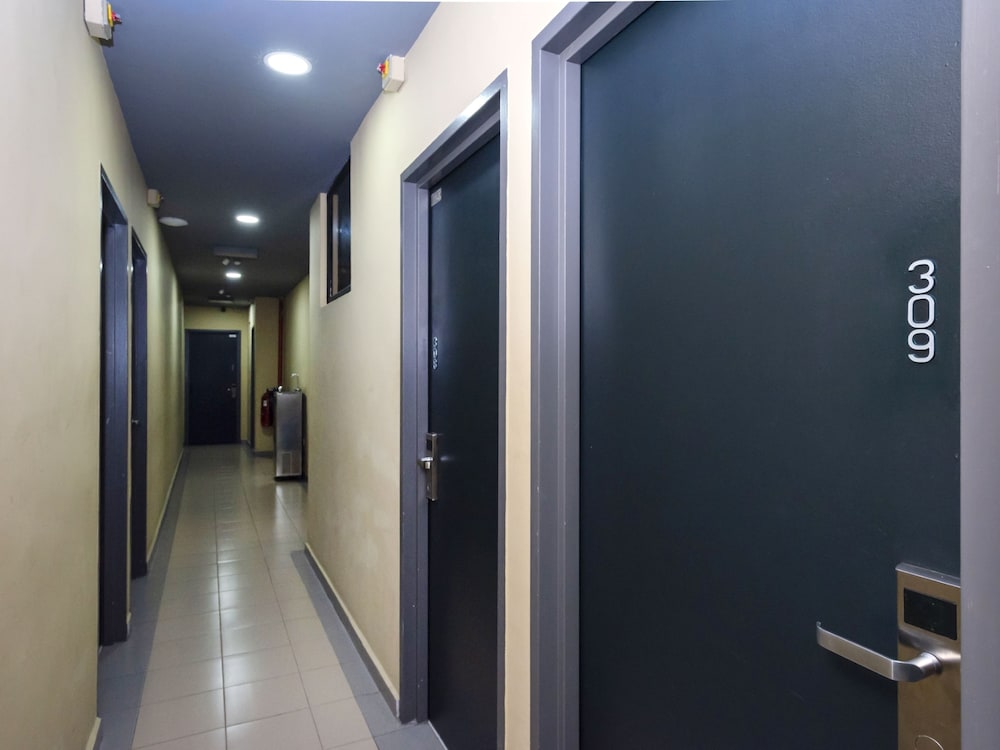OYO 494 EG Hotel 17/26