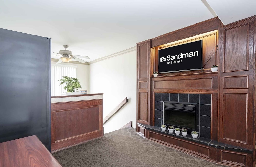 Sandman Inn Smithers 14/30