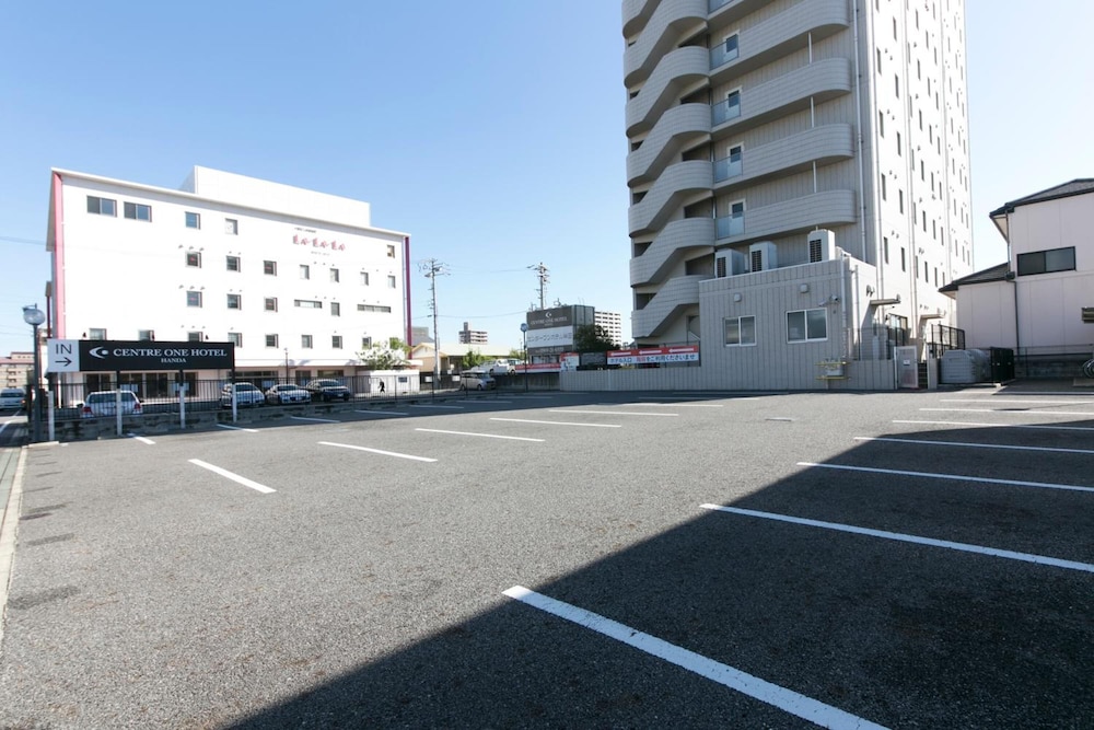 Centre One Hotel Handa 44/50