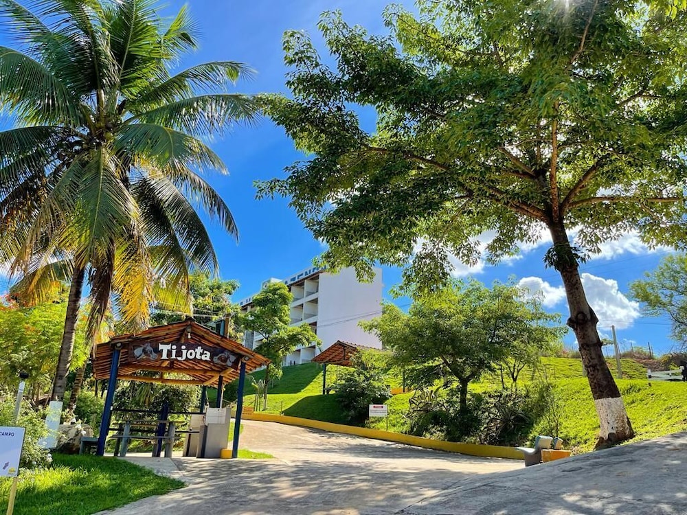 Tijota Hotel Fazenda 8/15
