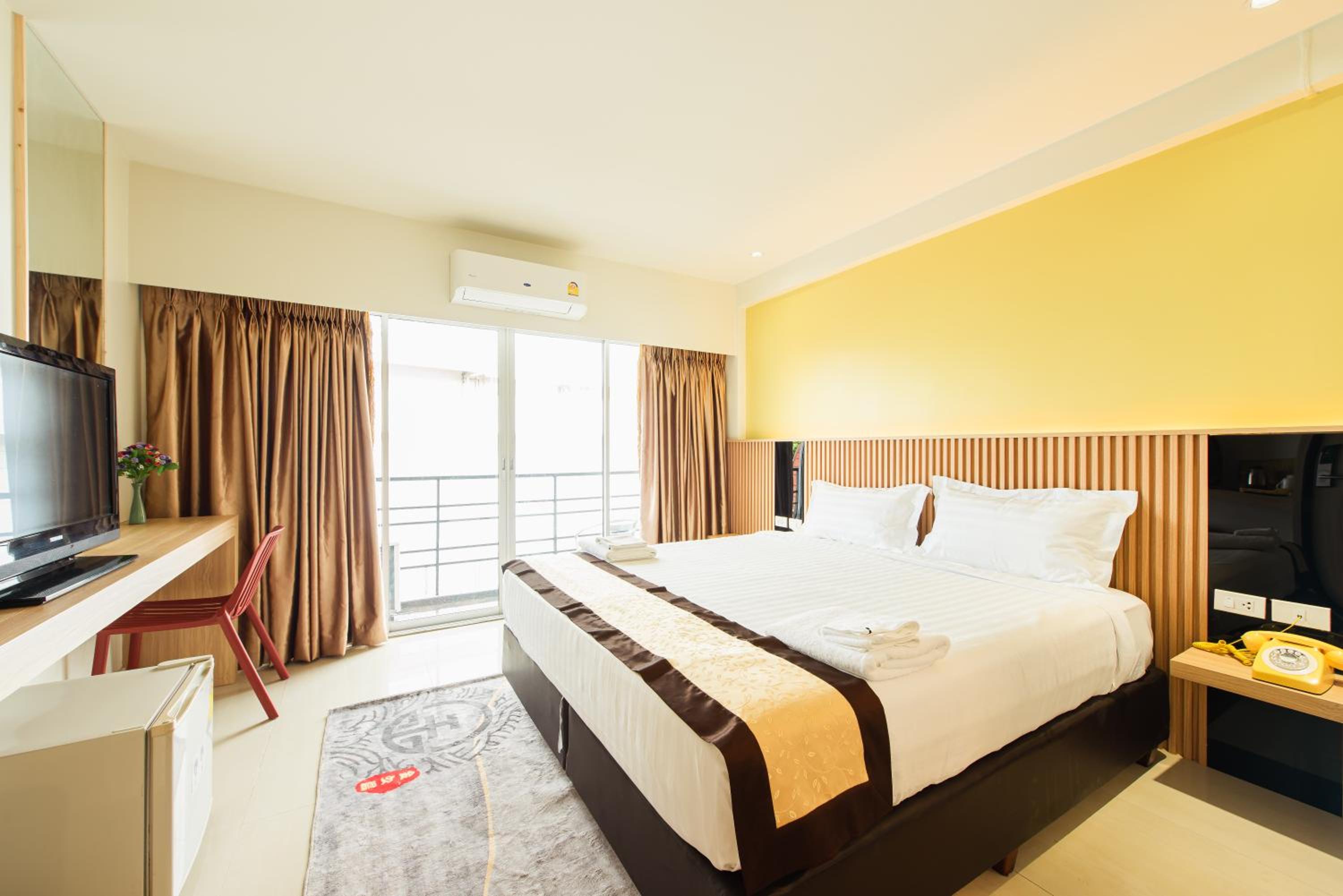 rooms