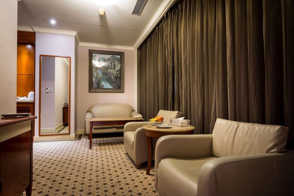 Grand View Hotel 24/34