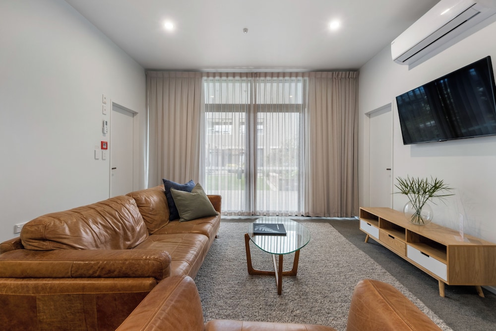 Southwark Hotel Apartments 26/50