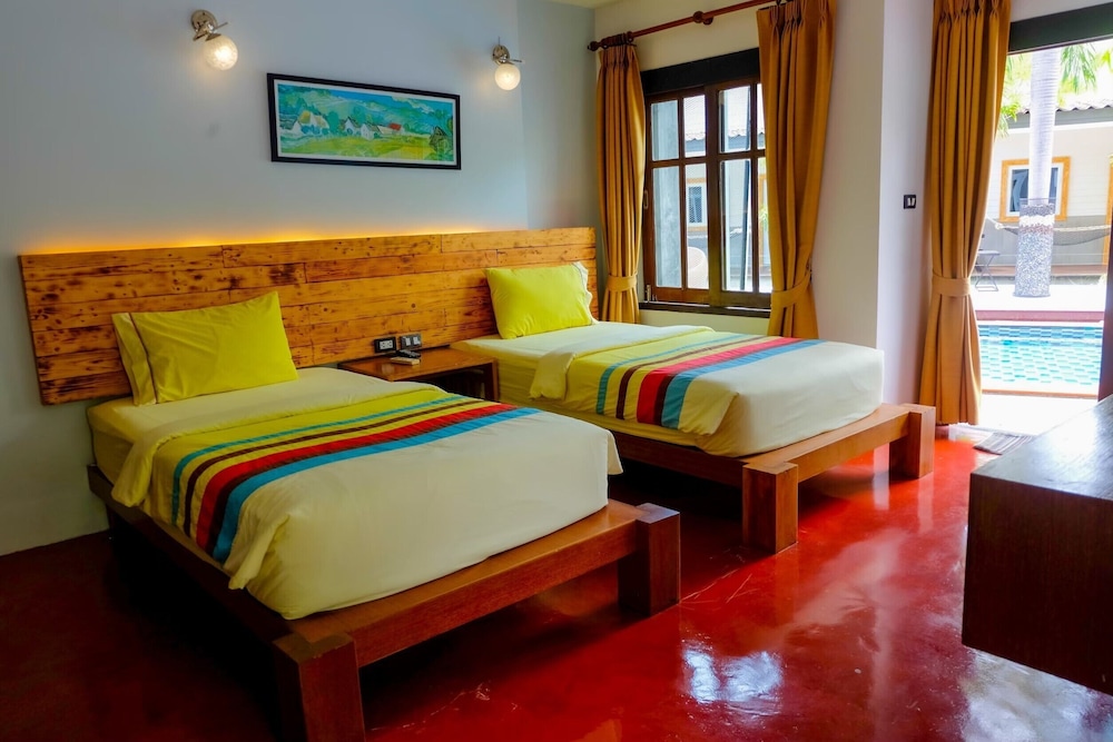 See Through Boutique Resort Haad Yao 16/50