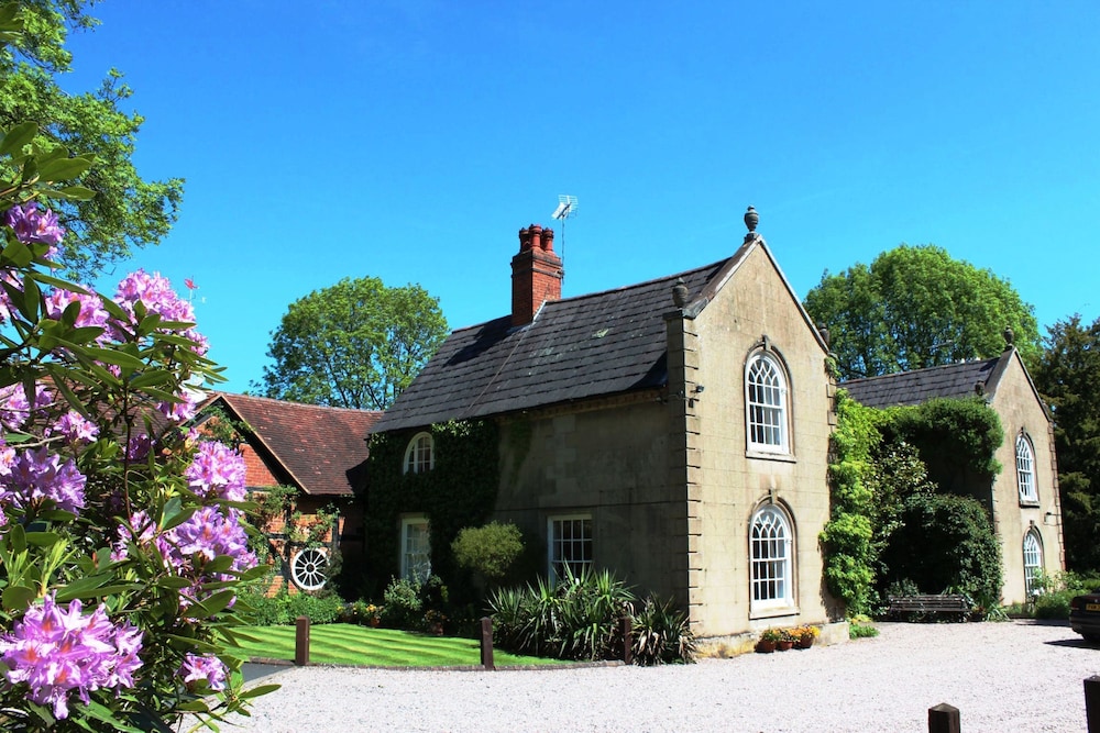 The Old Rectory Hotel 5/65