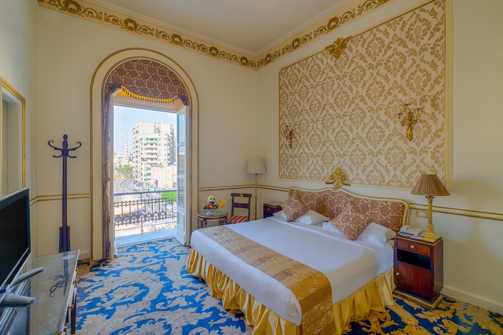 Gold, Deluxe, King Bed, Side Sea View, Le Metropole Luxury Heritage Hotel Since 1902 by Paradise Inn Group 2/8