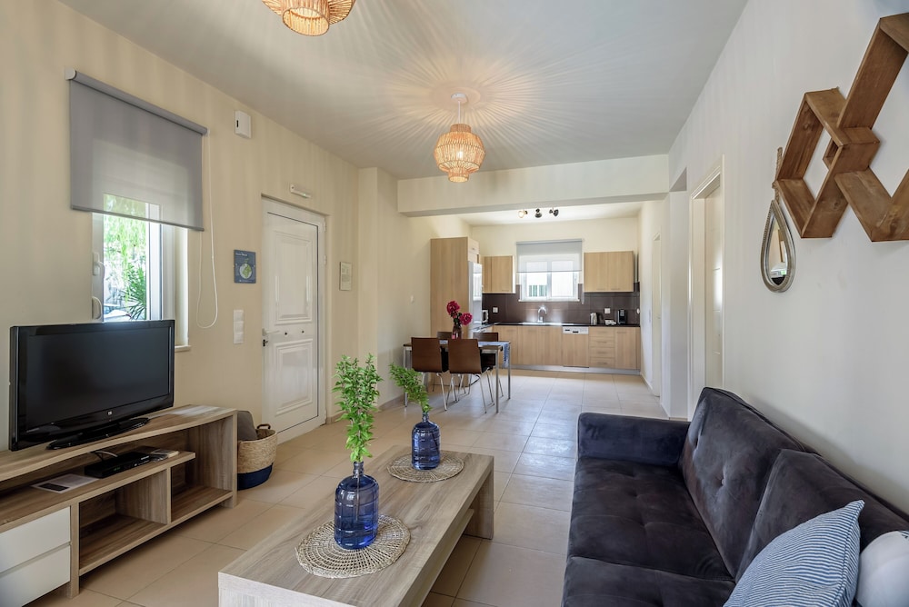 Azure Beach Seafront Villas 30/56