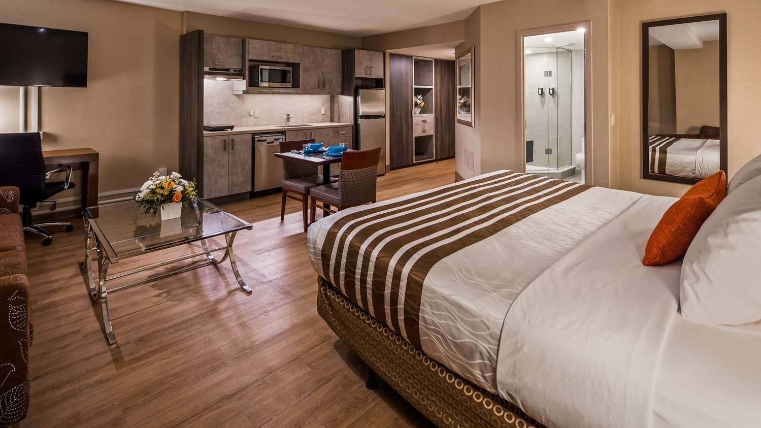 استوديو بسرير كينج، Best Western Plus Ottawa City Centre 2/6