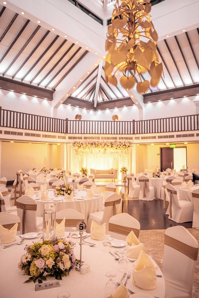 Royal Palms Beach Hotel 47/66