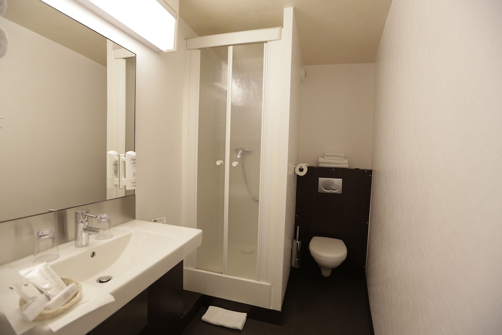 Hotel Au Petit Caporal 46/50