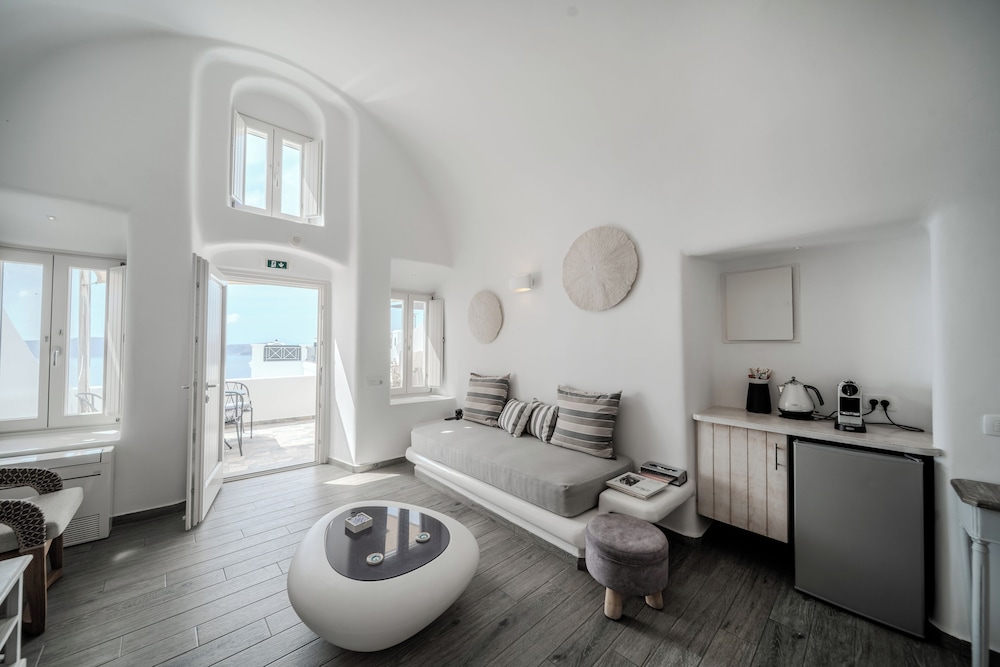 Angel Luxury Suites 26/46