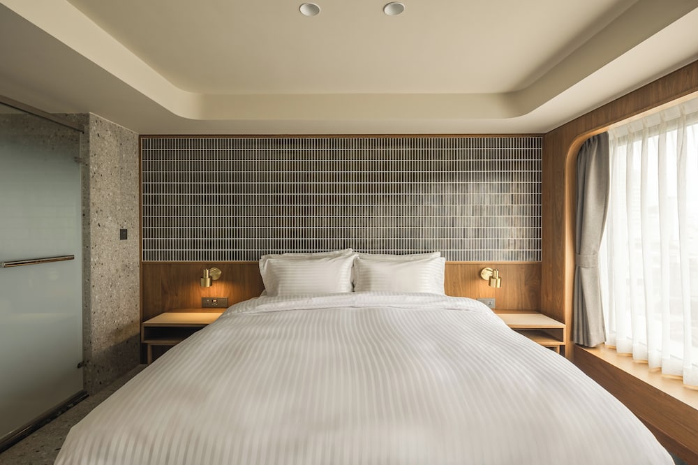 Provintia Hotel 9/50