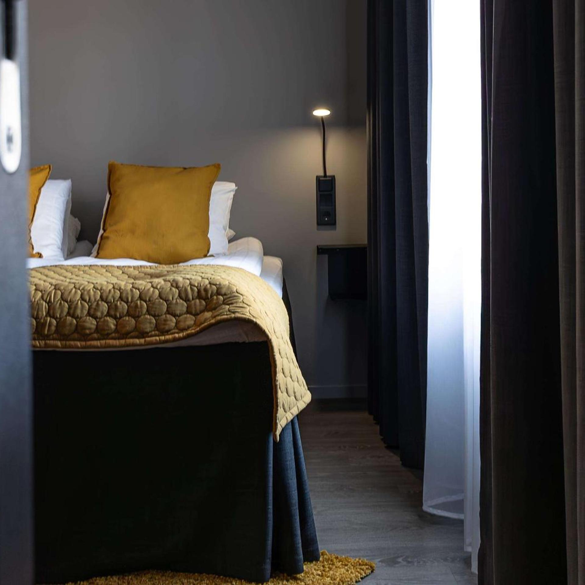 1 Bedroom, Executive, Suite, King Bed, Sofa