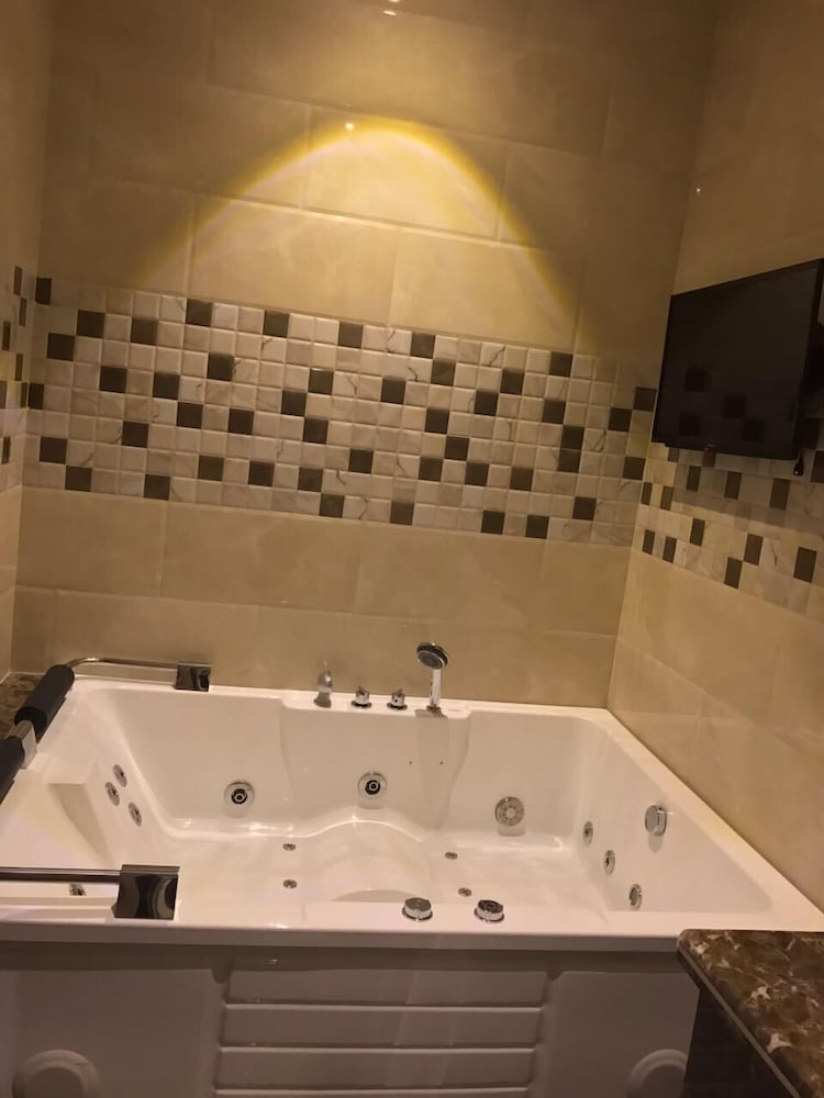 تالين غرناطة للشقق الفندقية(Taleen Granada Serviced Apartments) 40/72