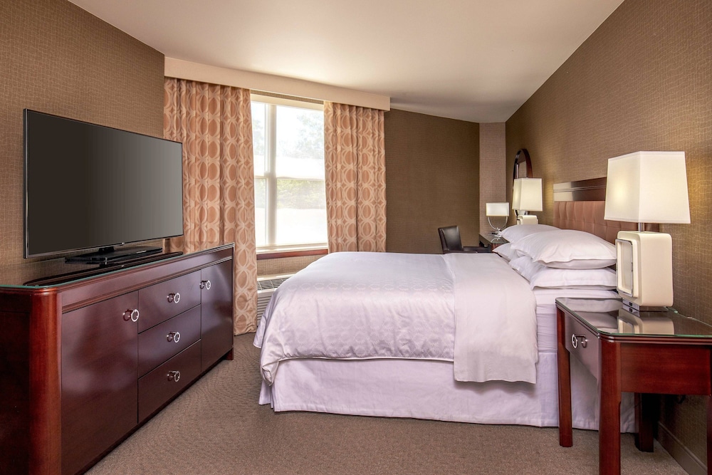 Sheraton Portsmouth Harborside 11/47