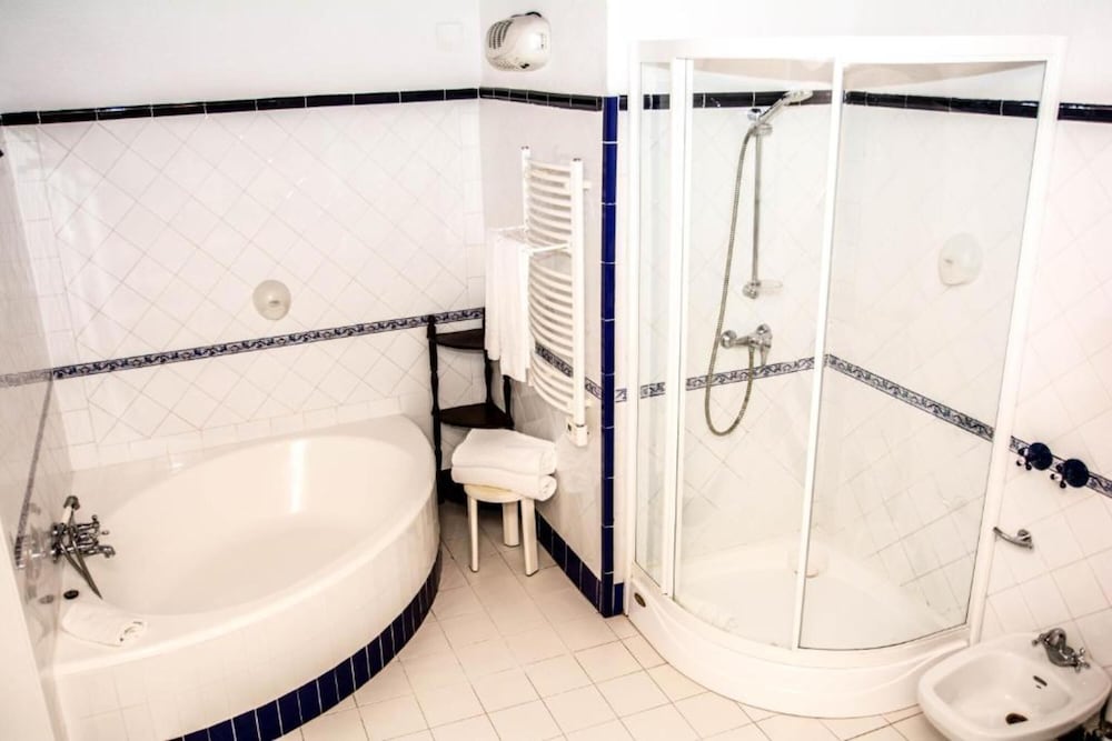 HOTEL TORRE SANT JUAN 32/33