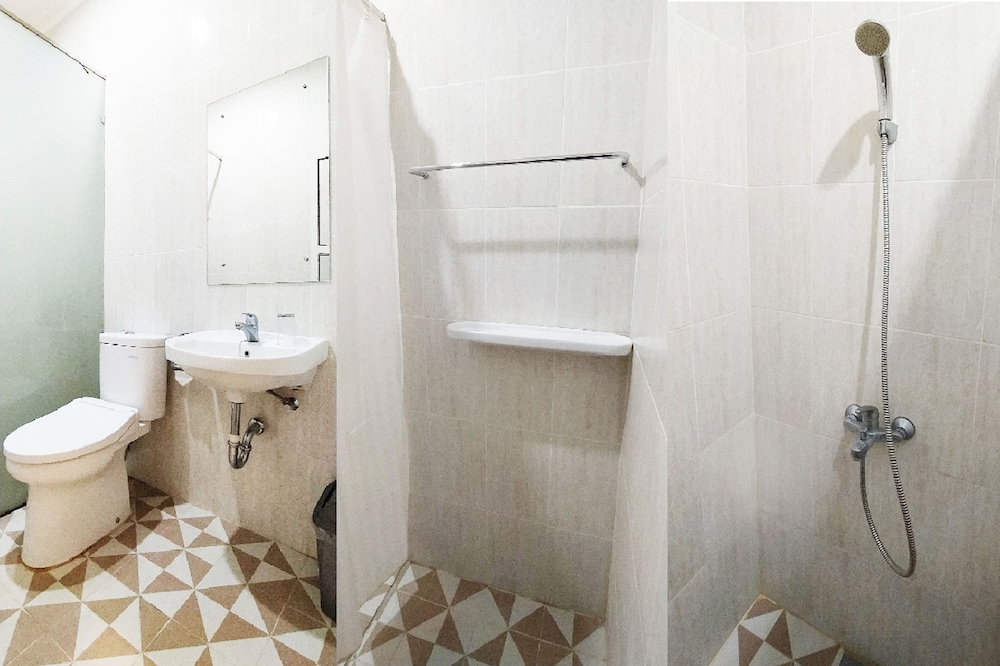 Kuraya Hotel Residence 49/50
